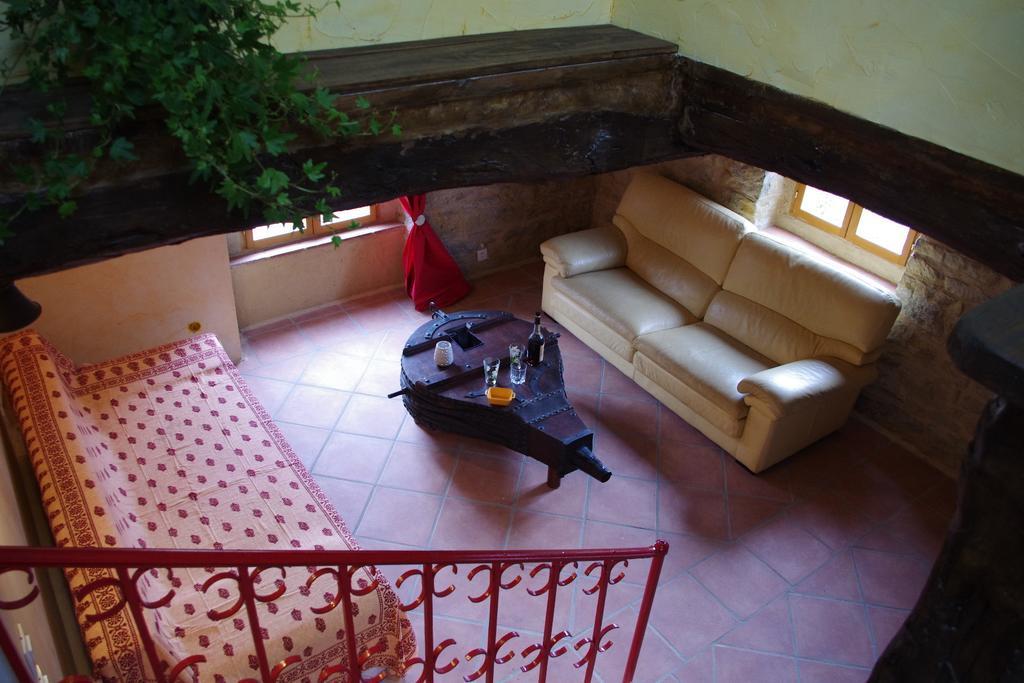 Bed and Breakfast La Prade Basse 82 Saint-Antonin Zimmer foto