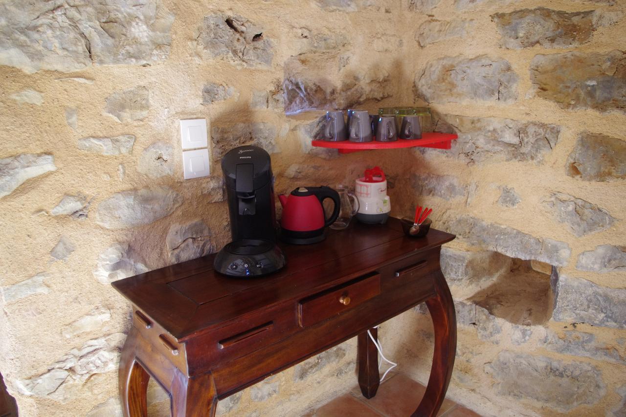 Bed and Breakfast La Prade Basse 82 Saint-Antonin Exterior foto